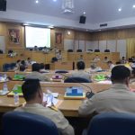 การประชุมสภาองค์การบริหารส่วนจังหวัดปทุมธานี สมัยสามัญ สมัยที่สอง (ครั้งที่ 2) ประจำปี พ.ศ. 2567 ณ ห้องประชุมสภา อบจ.ปทุมธานี (ชั้น 5)