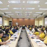 ร่วมการประชุมเตรียมความพร้อมรับสถานการณ์น้ำ ณ ห้องประชุมบัวหลวงปทุมธานี ชั้น 5 ศาลากลางจังหวัดปทุมธานี