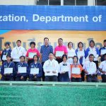 โรงเรียนสามโคก สังกัดองค์การบริหารส่วนจังหวัดปทุมธานี มอบเหรียญรางวัลและประกาศนียบัตร ให้แก่นักกีฬาที่เข้าร่วมการแข่งขันกีฬาเยาวชนแห่งชาติ ครั้งที่ 40