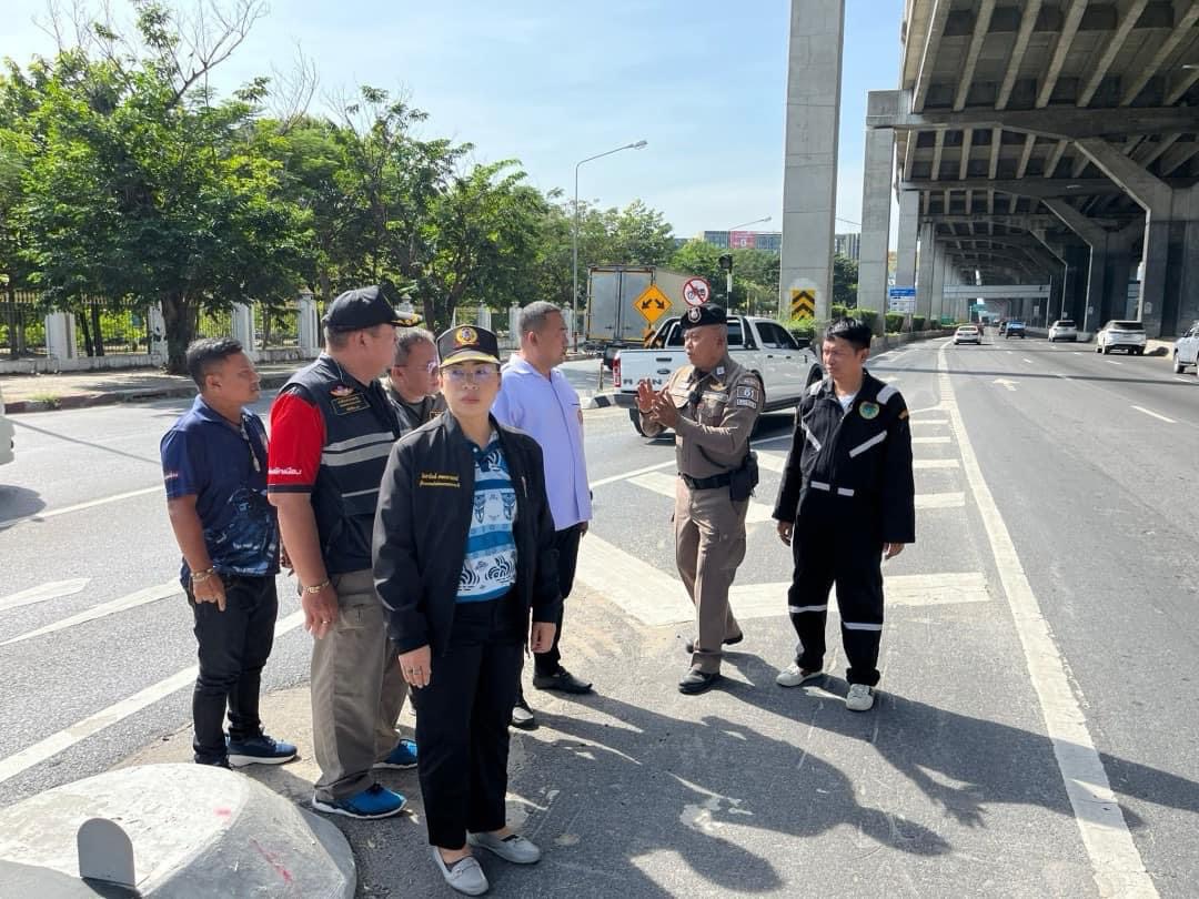 You are currently viewing อบจ.ปทุมธานี ลงสำรวจพื้นที่บริเวณสถานที่จัดพิธีทำบุญอุทิศส่วนกุศลให้แก่ผู้ล่วงลับ จากเหตุการณ์ไฟไหม้รถบัสทัศนศึกษา