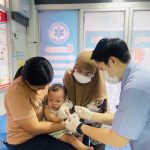 รพ.สต.คูขวาง ให้บริการฉีดวัคซีนสร้างเสริมภูมิคุ้มกันโรค (EPI)  แก่เด็กในพื้นที่อายุ 0 – 5 ปี
