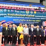 พิธีเปิดการแข่งขันแบดมินตันปทุมธานี จูเนียร์ อินเตอร์เนชั่นแนล ซีรี่ย์ 2024 (BAT YONEX PATHUMTHANI JUNIOR INTERNATIONAL SERIES 2024) ดยการแข่งขันจัดขึ้นระหว่างวันที่ 9 – 15 ธันวาคม พ.ศ. 2567 ณ อาคารยิมเนเซี่ยม 4 มหาวิทยาลัยธรรมศาสตร์ ศูนย์รังสิต อำเภอคลองหลวง จังหวัดปทุมธานี ซึ่งมีการถ่ายทอดสดพิธีเปิดการแข่งขันผ่านทางสถานีโทรทัศน์เพื่อการท่องเที่ยวและกีฬา ช่อง T-Sports 7