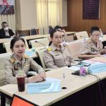 การประชุมผ่านสื่ออิเล็กทรอนิกส์ กองบัญชาการป้องกันและบรรเทาสาธารณภัยแห่งชาติ (บกปภ.ช.) เพื่อติดตามการแก้ไขปัญหาไฟป่า หมอกควัน และฝุ่นละอองขนาดเล็ก (PM2.5) เตรียมการป้องกันและแก้ไขปัญหาภัยแล้ง