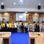 นายก อบจ.ปทุมธานี ให้การต้อนรับ นายสมภพ วรรณแมน ในโอกาสโอนย้ายมาดำรงตำแหน่งปลัดองค์การบริหารส่วนจังหวัดปทุมธานี