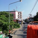 องค์การบริหารส่วนจังหวัดปทุมธานี ดำเนินการตรวจสอบและซ่อมแซมไฟฟ้าส่องสว่างทางสาธารณะ