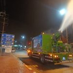 องค์การบริหารส่วนจังหวัดปทุมธานี  ฉีดพ่นละอองฝอยลงพื้นที่ เพื่อดำเนินการลดปริมาณฝุ่น PM2.5