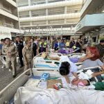 องค์การบริหารส่วนจังหวัดปทุมธานี  ให้ความช่วยเหลือโรงพยาบาลปทุมธานี ในการเคลื่อนย้ายผู้ป่วย