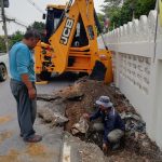 องค์การบริหารส่วนจังหวัดปทุมธานี ดำเนินการซ่อมแซมไฟฟ้าส่องสว่างทางสาธารณะ