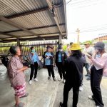 องค์การบริหารส่วนจังหวัดปทุมธานี ตรวจประเมินพื้นที่ขอรับการสนับสนุนงบประมาณการปรับสภาพแวดล้อมที่อยู่อาศัย โครงการ คูขวางสร้างสุข ลุกนั่งสบาย ไร้ส้วมยอง ของเทศบาลตำบลคูขวาง