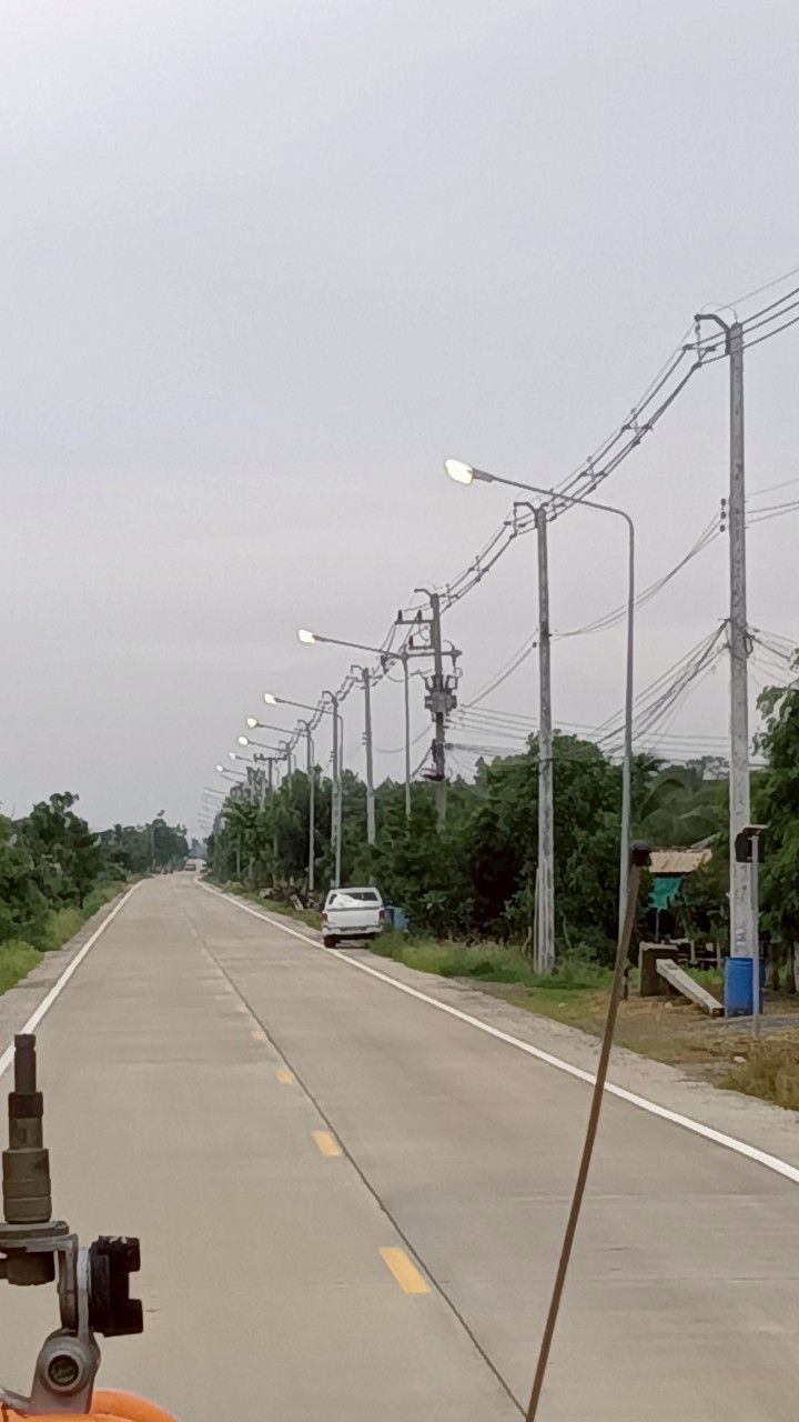 You are currently viewing ซ่อมแซมไฟฟ้าส่องสว่างทางสาธารณะ บริเวณถนนสายบ้านคลองสิบสองล่าง – บ้านคลองหกวา อำเภอลำลูกกา จังหวัดปทุมธานี