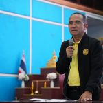 โครงการรถตัดแว่นสายตาเคลื่อนที่สภากาชาดไทยเพื่อเด็กนักเรียนในชนบท