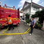กองป้องกันและบรรเทาสาธารณภัย องค์การบริหารส่วนจังหวัดปทุมธานี ลงพื้นที่ให้ความช่วยเหลือประชาชน