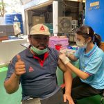 โรงพยาบาลส่งเสริมสุขภาพตำบลบึงบอน องค์การบริหารส่วนจังหวัดปทุมธานี ให้บริการฉีดวัคซีนป้องกันโรคไข้หวัดใหญ่ 4 สายพันธุ์