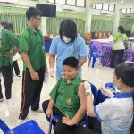 โรงพยาบาลส่งเสริมสุขภาพตำบลคลองหนึ่ง สังกัดองค์การบริหารส่วนจังหวัดปทุมธานี ให้บริการฉีดวัคซีนป้องกันโรคไข้หวัดใหญ่ 4 สายพันธ์ุ