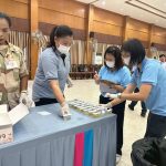โรงพยาบาลส่งเสริมสุขภาพตำบลพืชอุดม สังกัดองค์การบริหารส่วนจังหวัดปทุมธานี และ อสม. ร่วมกับศูนย์ปฏิบัติการป้องกันและปราบปรามยาเสพติดอำเภอลำลูกกา