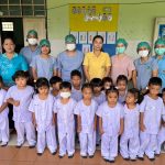 โรงพยาบาลส่งเสริมสุขภาพตำบลหลักหก 1 สังกัดองค์การบริหารส่วนจังหวัดปทุมธานี ให้บริการชั่งน้ำหนัก วัดส่วนสูง ตรวจพัฒนาการเด็กตามช่วงอายุ ตรวจสุขภาพฟัน และเคลือบฟลูออไรด์ให้แก่เด็กในศูนย์พัฒนาเด็กเล็กวัดรังสิต