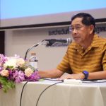 นายก อบจ.ปทุมธานี บรรยายในกิจกรรมสานสัมพันธ์และเสวนา ในหัวข้อเรื่องการสร้างวิสัยทัศน์ร่วมกัน เพื่อกำหนดวิถีการทำงานให้เกิดประสิทธิภาพนำไปสู่ความสำเร็จขององค์กร