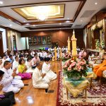 อบจ. ปทุมธานี ร่วมพิธีถวายเทียนพรรษา จังหวัดปทุมธานี เนื่องในวันอาสาฬหบูชาและวันเข้าพรรษา ประจำปี 2568