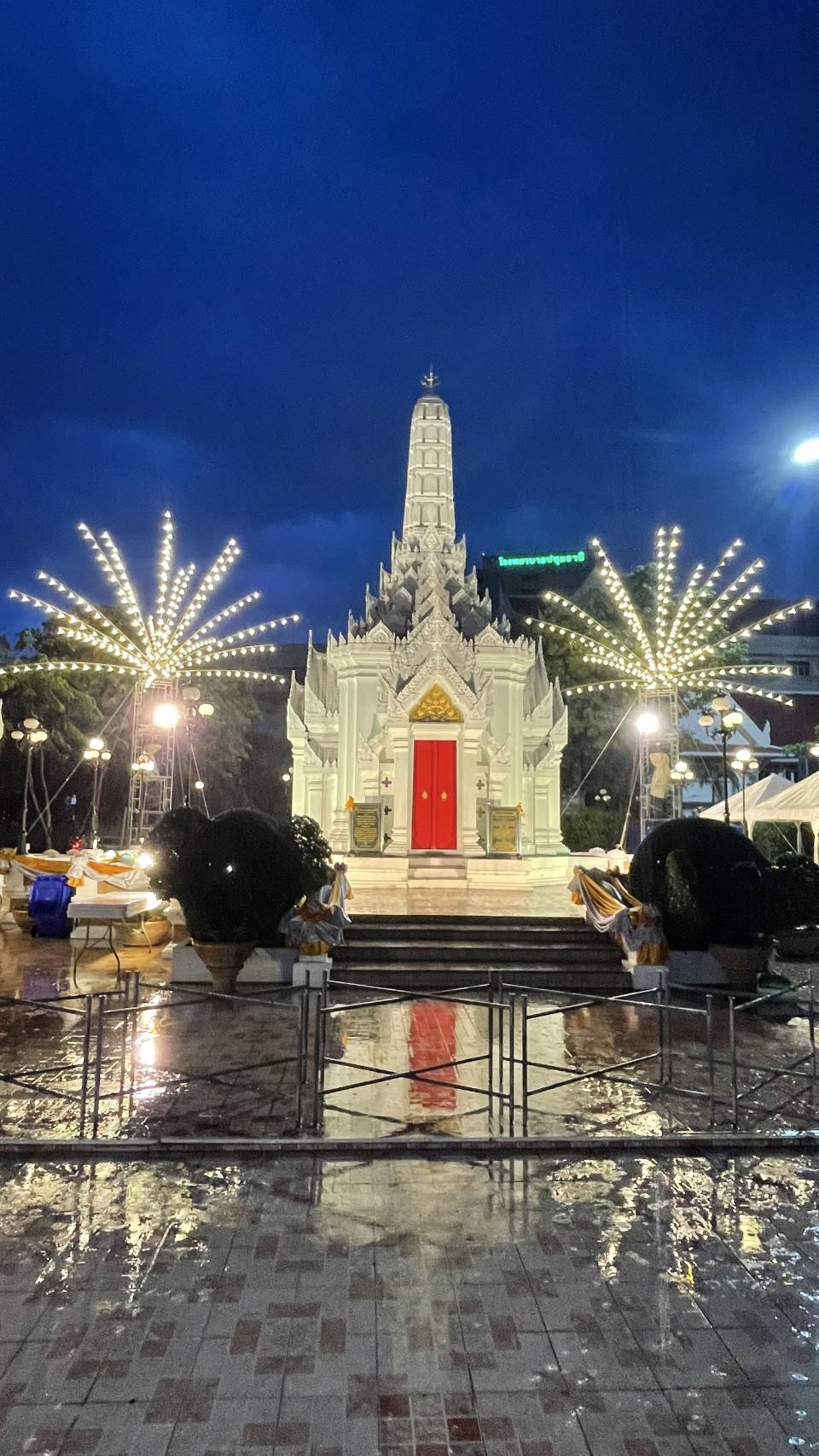 You are currently viewing กองช่าง ดำเนินการจัดเตรียมสถานที่เพื่อเตรียมความพร้อมการจัดพิธีกราบสักการะพระปทุมธรรมราชและบวงสรวงศาลหลักเมืองจังหวัดปทุมธานี ประจำปี 2568