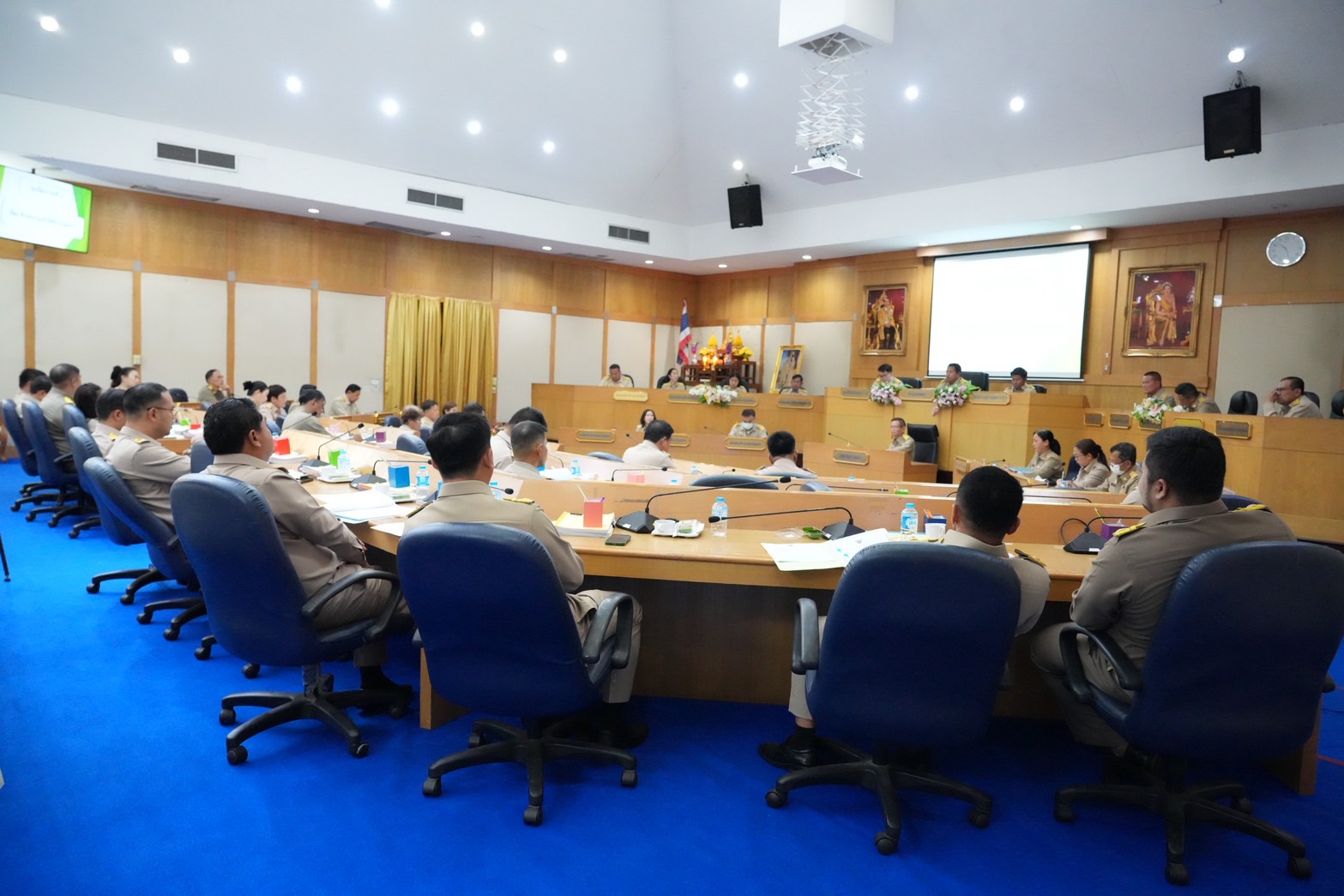 You are currently viewing การประชุมสภาองค์การบริหารส่วนจังหวัดปทุมธานี สมัยสามัญ สมัยที่สอง  (ครั้งที่ 2) ประจำปี พ.ศ. 2568